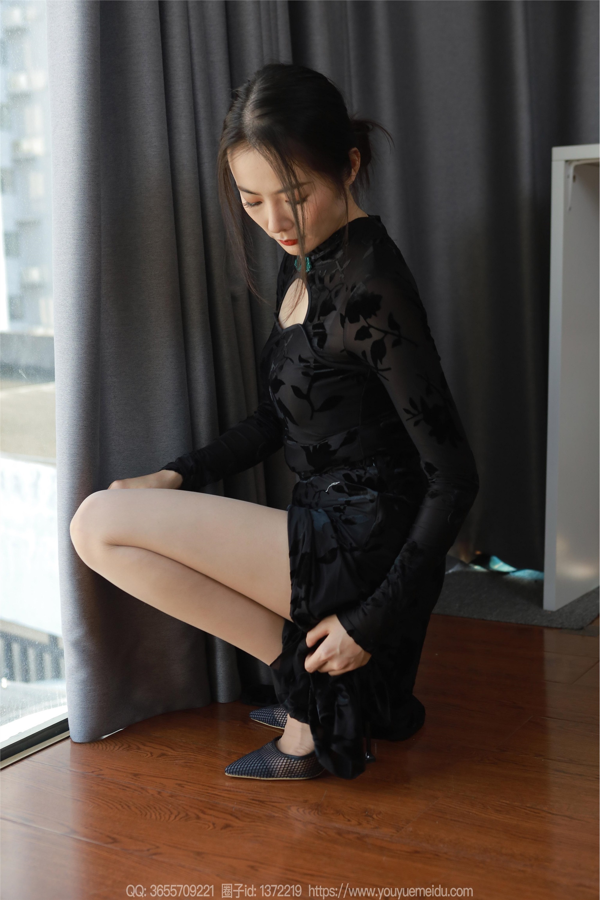 IESS异思趣向  2024.04.10 丝享家 1712 小金《高叉旗袍》